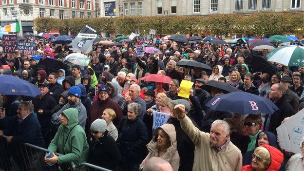 Protesters demonstrate outside Dublin's GPO